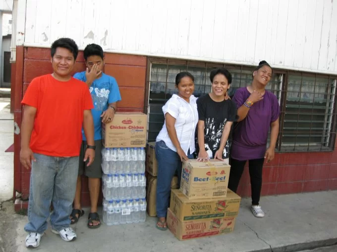 Teen_Home_with_food__water_for_Bohol